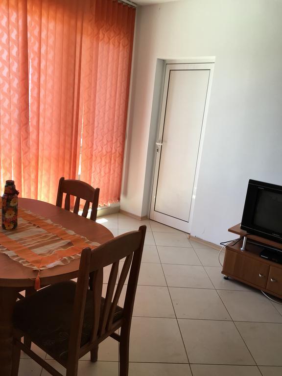 Adonai Apartments Несебър Екстериор снимка